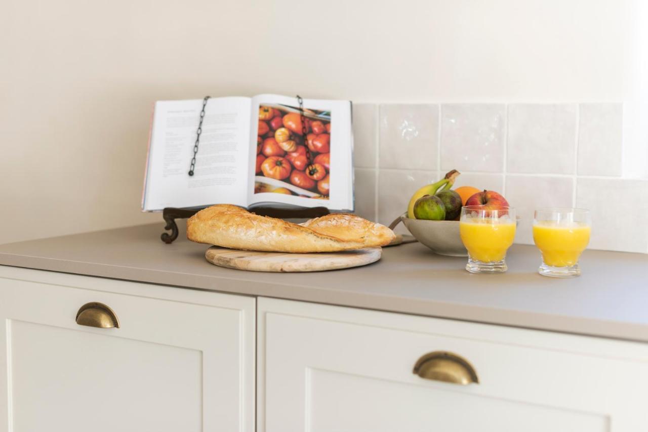 La Petite Ruche, 1 Bedroom Gite In The Luberon Apt Exterior foto